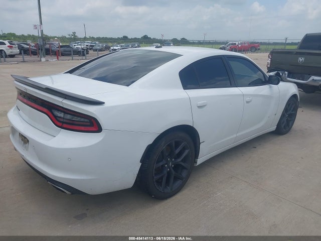 2C3CDXBG6LH176544 Dodge Charger Sxt Rwd