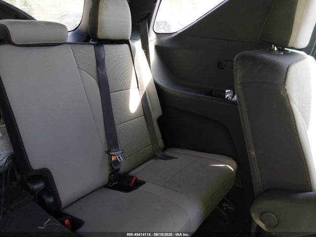 1GNEVGKS3TJ233889 Chevrolet Traverse Awd Lt