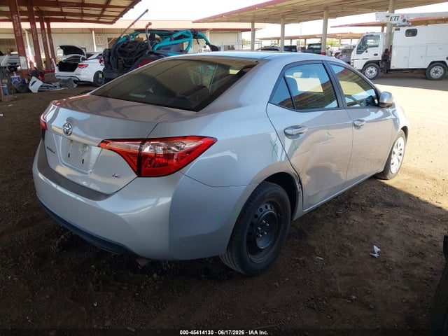 Toyota COROLLA LE 2018 2T1BURHE0JC051006 Image 4