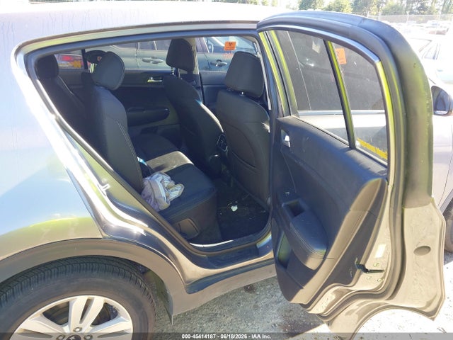 KIA Sportage Lx 2017 KNDPMCAC4H7275645 Image 8