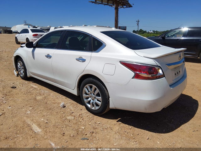 Nissan Altima 2.5 S 2015 1N4AL3AP9FN382328 Image 3
