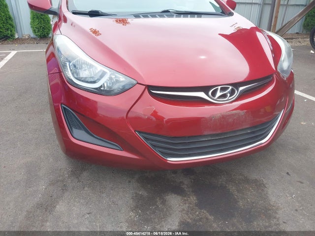 5NPDH4AE4FH549594 Hyundai ELANTRA SE