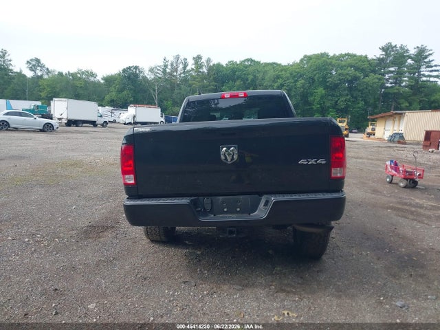 Продажа на аукционе авто 2019 Ram 1500 Classic Express  4x4 6'4 Box, vin: 1C6RR7FG1KS551773, номер лота: 45414230