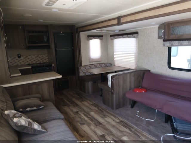Продажа на аукционе авто 2017 Forest River Puma 30rkss, vin: 4X4TPUF24HP061700, номер лота: 45414234