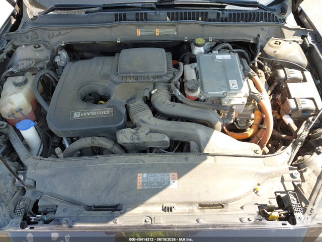 3FA6P0LU7KR135795 Ford Fusion Hybrid Se
