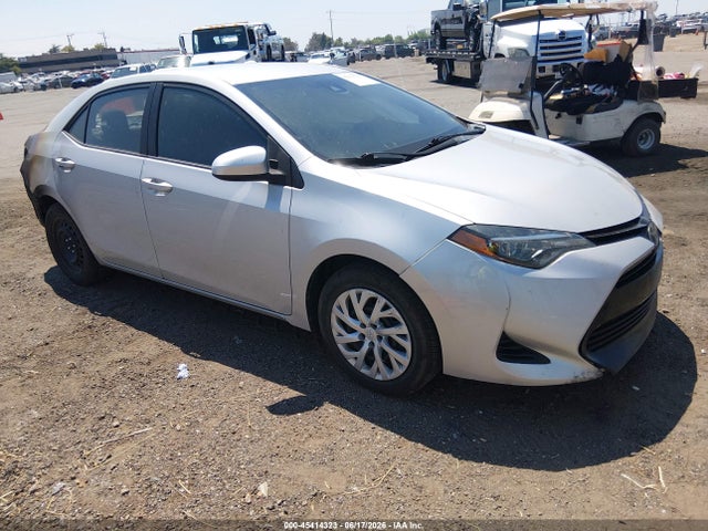 Toyota COROLLA LE 2019 5YFBURHE2KP914860 Image 1