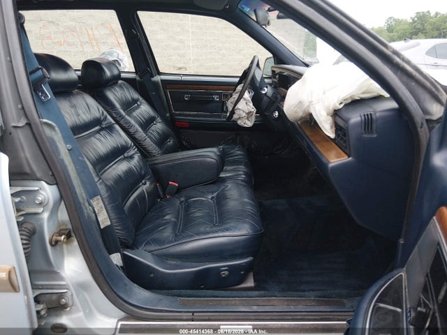 Продажа на аукционе авто 1990 Lincoln Continental Signature, vin: 1LNLM9848LY704039, номер лота: 45414368