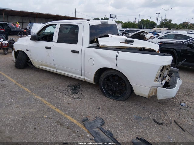 Продаж на аукціоні авто 2015 Ram 1500 Express, vin: 1C6RR6KT6FS567244, номер лоту: 45414370