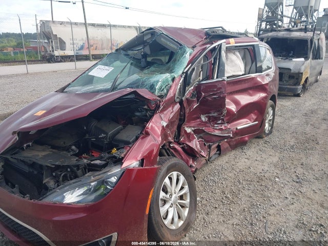 Chrysler Pacifica Touring L 2018 2C4RC1BGXJR149473 Image 6