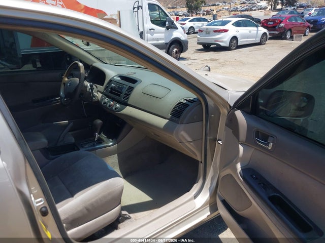 Продаж на аукціоні авто 2005 Toyota Camry Le, vin: 4T1BE30K85U102283, номер лоту: 45414404
