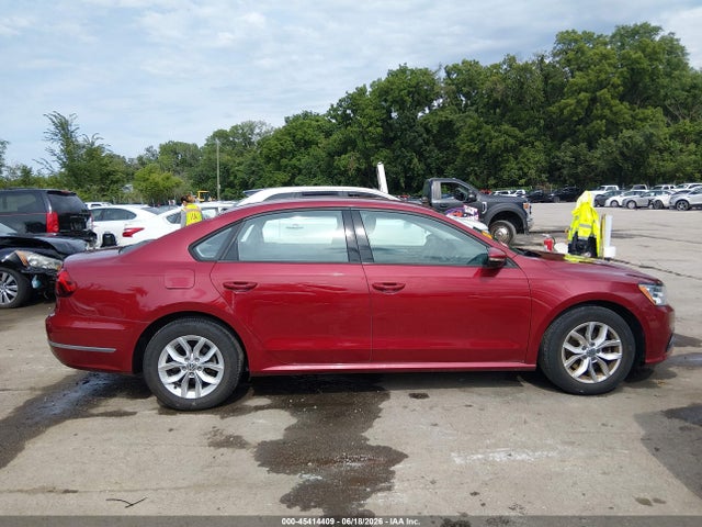 Aukcja sprzedaży 2018 Volkswagen Passat 2.0t R-line/2.0t S, vin: 1VWAA7A33JC004446, numer aukcji: 45414409