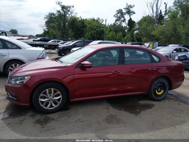 Aukcja sprzedaży 2018 Volkswagen Passat 2.0t R-line/2.0t S, vin: 1VWAA7A33JC004446, numer aukcji: 45414409