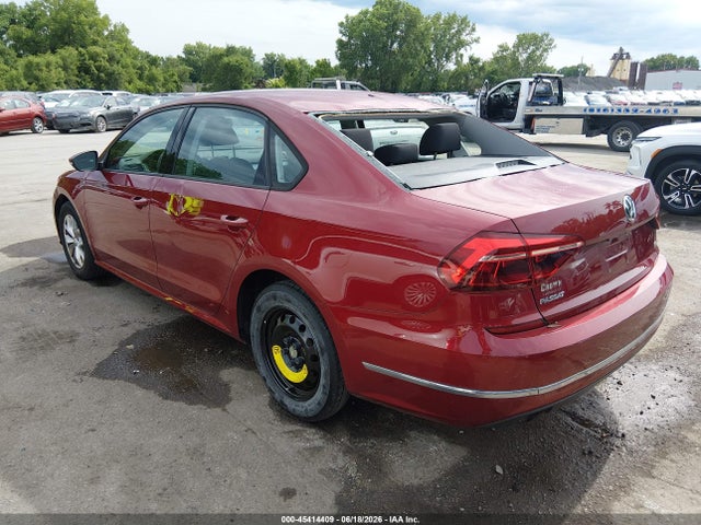 Aukcja sprzedaży 2018 Volkswagen Passat 2.0t R-line/2.0t S, vin: 1VWAA7A33JC004446, numer aukcji: 45414409