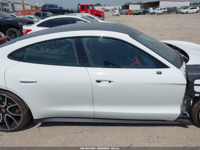 Porsche Taycan 4 2025 WP0AA2Y12SSA13045 Image 14