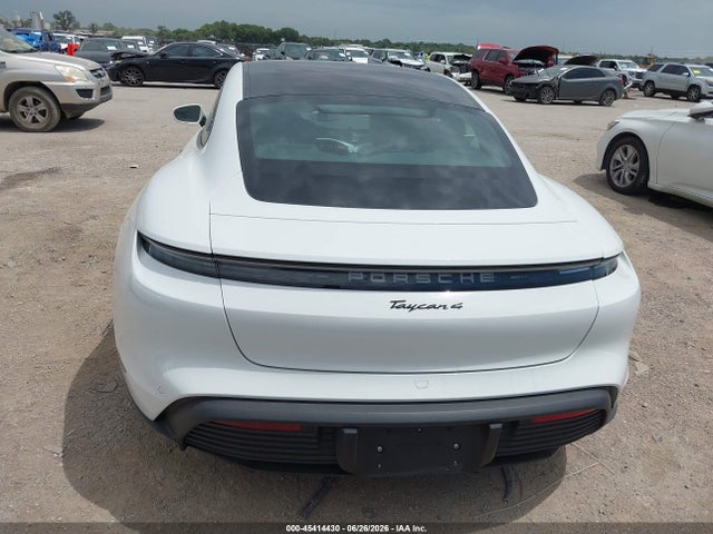 Porsche Taycan 4 2025 WP0AA2Y12SSA13045 Image 17