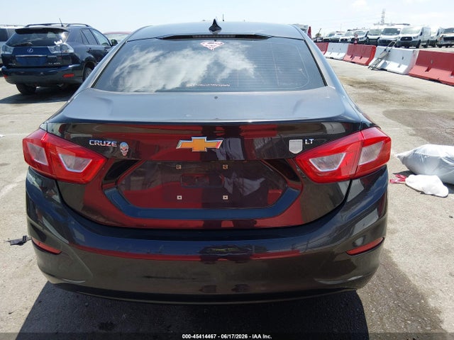 1G1BE5SMXH7191669 Chevrolet Cruze Lt Auto