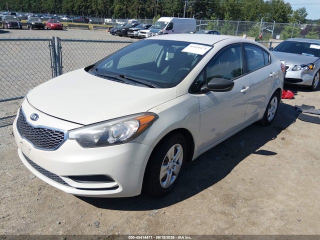 KIA FORTE LX 2014 KNAFK4A69E5087905 Image 2