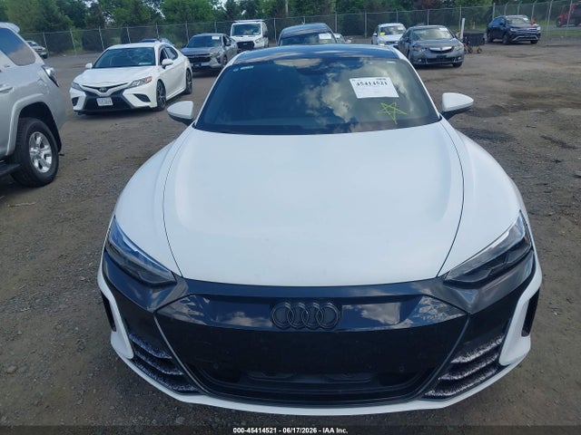 Aukcja sprzedaży 2024 Audi E-tron Gt Premium Plus Quattro, vin: WAUFJBFW5R7004741, numer aukcji: 45414521