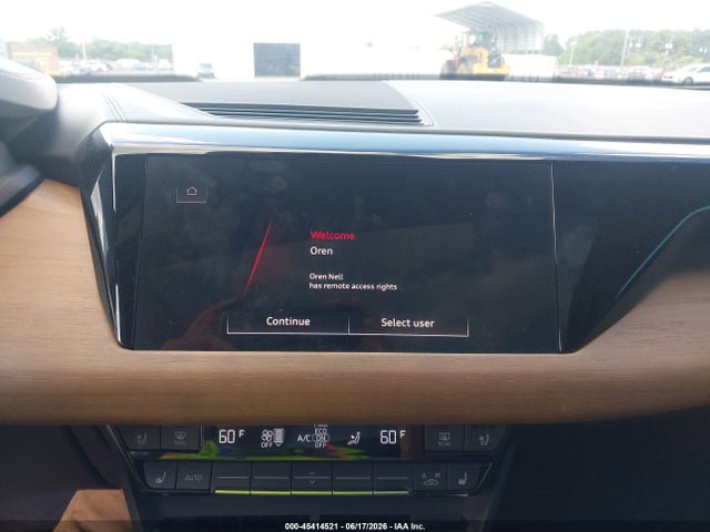 Aukcja sprzedaży 2024 Audi E-tron Gt Premium Plus Quattro, vin: WAUFJBFW5R7004741, numer aukcji: 45414521