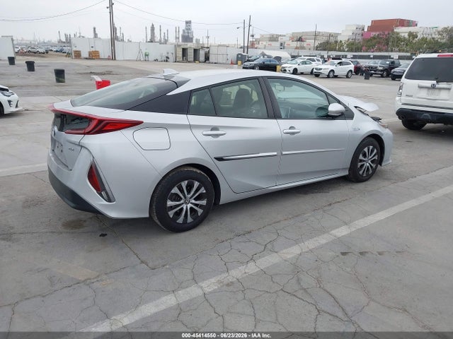 Toyota Prius Prime Xle 2022 JTDKAMFP9N3201208 Image 4