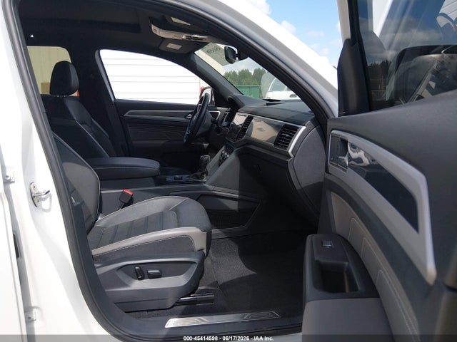 2023 Volkswagen Atlas Cross Sport 3.6l V6 Sel Premium R-line მანქანა იყიდება აუქციონზე, vin: 1V2FE2CA7PC207827, აუქციონის ნომერი: 45414598