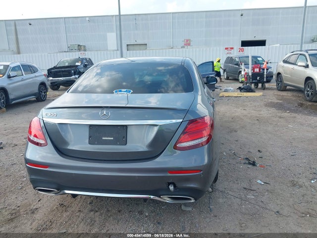 Aukcja sprzedaży 2017 Mercedes-benz E 300, vin: WDDZF4JB7HA114828, numer aukcji: 45414599