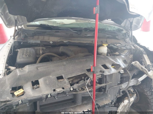 45414615 :رقم المزاد ، 1C6RR7LT2JS202640 vin ، 2018 Ram 1500 Slt  4x4 5'7 Box مزاد بيع