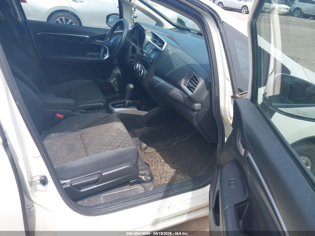 Honda FIT LX 2016 JHMGK5H58GS002467 Image 5