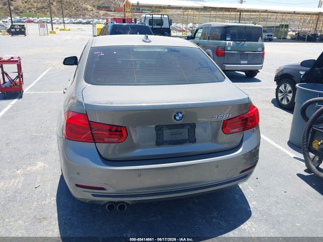 BMW 328I 2016 WBA8E9G55GNT84412 Image 17