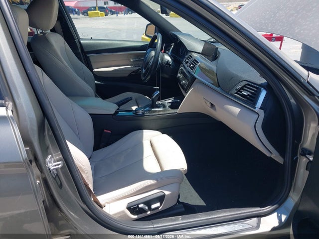 BMW 328I 2016 WBA8E9G55GNT84412 Image 5