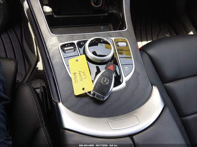 WDC0G4JB9KV189217 Mercedes-Benz GLC 300