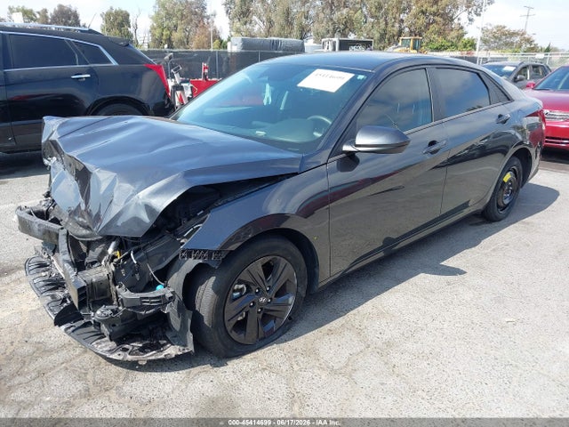 Hyundai ELANTRA SEL 2023 5NPLM4AG4PH090805 Image 2
