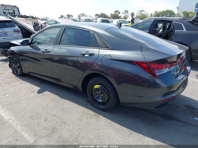 Hyundai ELANTRA SEL 2023 5NPLM4AG4PH090805 Image 3