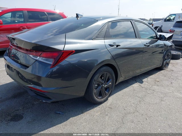 Hyundai ELANTRA SEL 2023 5NPLM4AG4PH090805 Image 4