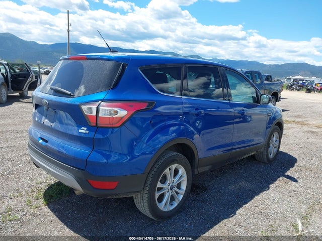 Ford ESCAPE SE 2017 1FMCU9GD0HUE18556 Image 4