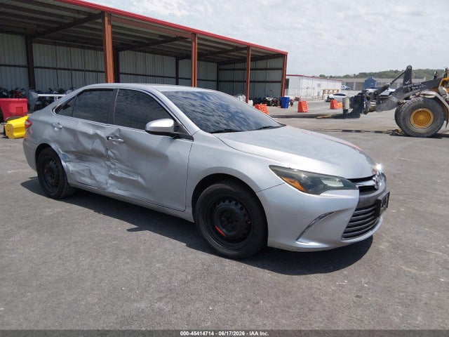2016 Toyota Camry Le მანქანა იყიდება აუქციონზე, vin: 4T4BF1FK1GR538510, აუქციონის ნომერი: 45414714