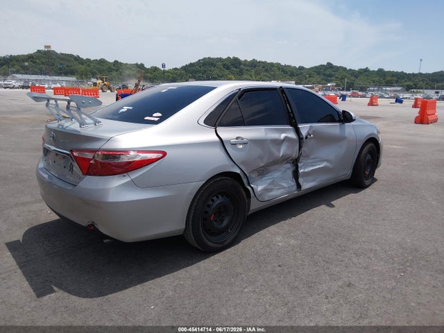2016 Toyota Camry Le მანქანა იყიდება აუქციონზე, vin: 4T4BF1FK1GR538510, აუქციონის ნომერი: 45414714