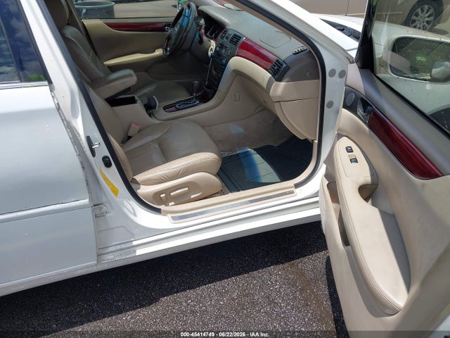 2003 Lexus Es 300 მანქანა იყიდება აუქციონზე, vin: JTHBF30G930148513, აუქციონის ნომერი: 45414749