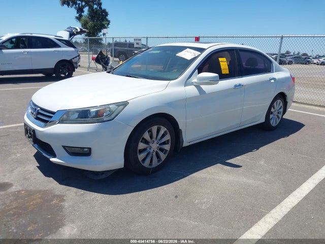 Honda ACCORD EX 2014 1HGCR2F70EA293050 Image 2