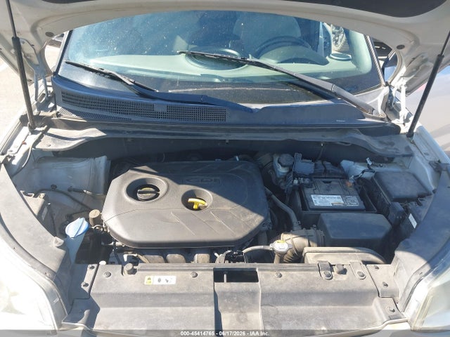 KIA SOUL + 2014 KNDJP3A52E7715484 Image 10
