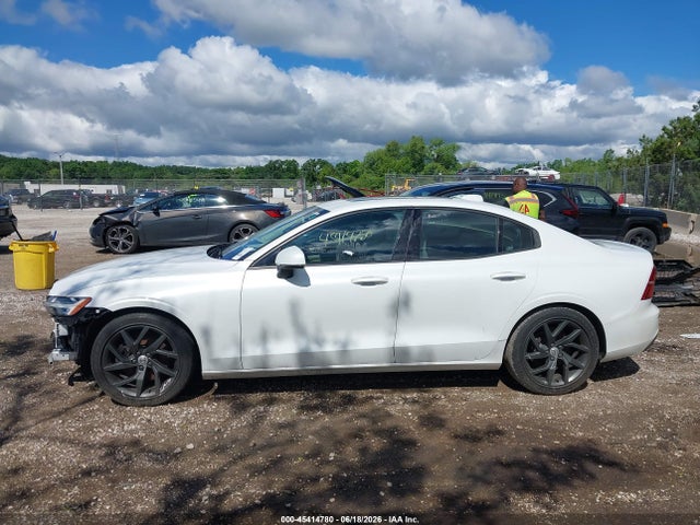 Продажа на аукционе авто 2020 Volvo S60 Momentum, vin: 7JR102FK1LG041484, номер лота: 45414780