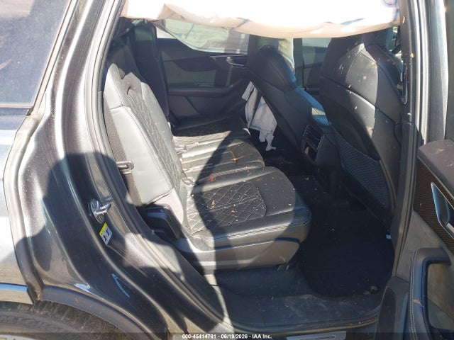 45414781 :رقم المزاد ، WA1VWBF7XMD018079 vin ، 2021 Audi Sq7 Prestige Tfsi Quattro Tiptronic مزاد بيع