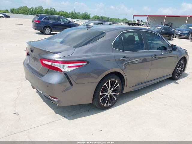 4T1M11AK3LU505687 Toyota CAMRY SE
