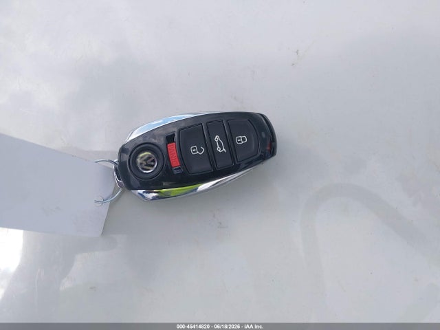 Продаж на аукціоні авто 2017 Volkswagen Touareg V6 Wolfsburg Edition, vin: WVGRF7BP0HD004445, номер лоту: 45414820