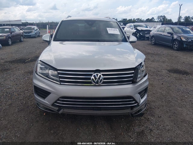 Продаж на аукціоні авто 2017 Volkswagen Touareg V6 Wolfsburg Edition, vin: WVGRF7BP0HD004445, номер лоту: 45414820