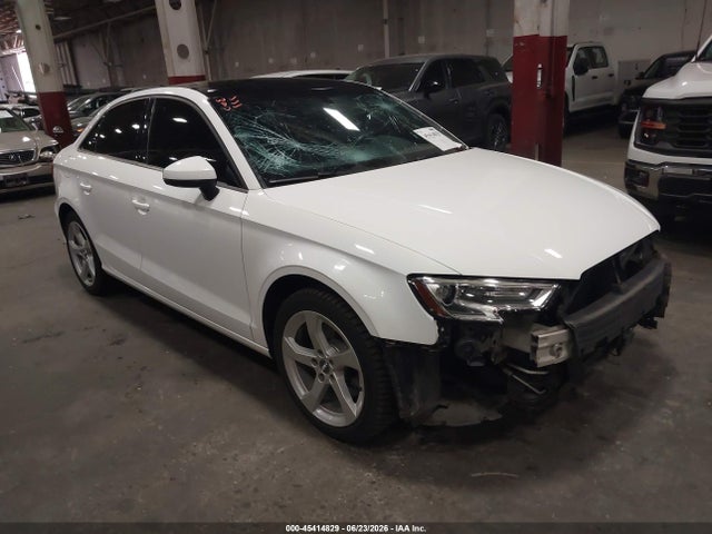 Audi A3 2019 WAUAUGFF9K1010825 zdjęcie główne