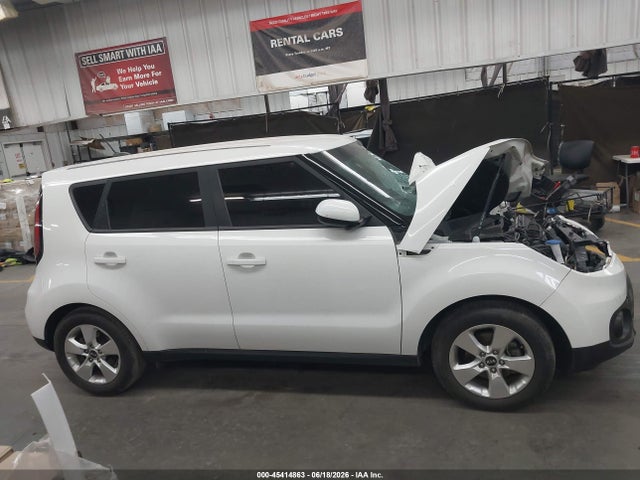 KIA Soul 2018 KNDJN2A24J7583828 Image 13