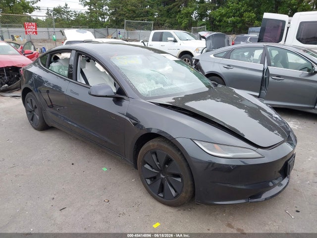 2025 Tesla Model 3 Long Range Rear-wheel Drive/standard Rear-wheel Drive მანქანა იყიდება აუქციონზე, vin: 5YJ3E1EAXSF998975, აუქციონის ნომერი: 45414896