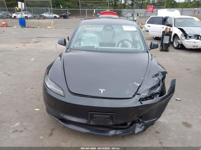 45414896 :رقم المزاد ، 5YJ3E1EAXSF998975 vin ، 2025 Tesla Model 3 Long Range Rear-wheel Drive/standard Rear-wheel Drive مزاد بيع