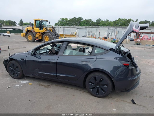 45414896 :رقم المزاد ، 5YJ3E1EAXSF998975 vin ، 2025 Tesla Model 3 Long Range Rear-wheel Drive/standard Rear-wheel Drive مزاد بيع